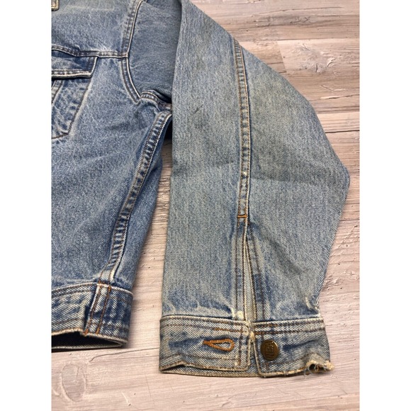 Vintage Denim Trucker Jacket In The Paint NBA Basketball Apparel Mens Sz Medium - Picture 3 of 9